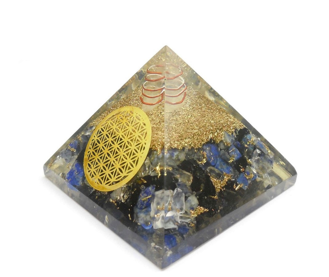 Orgone Pyramid L-Lapis Lazuli