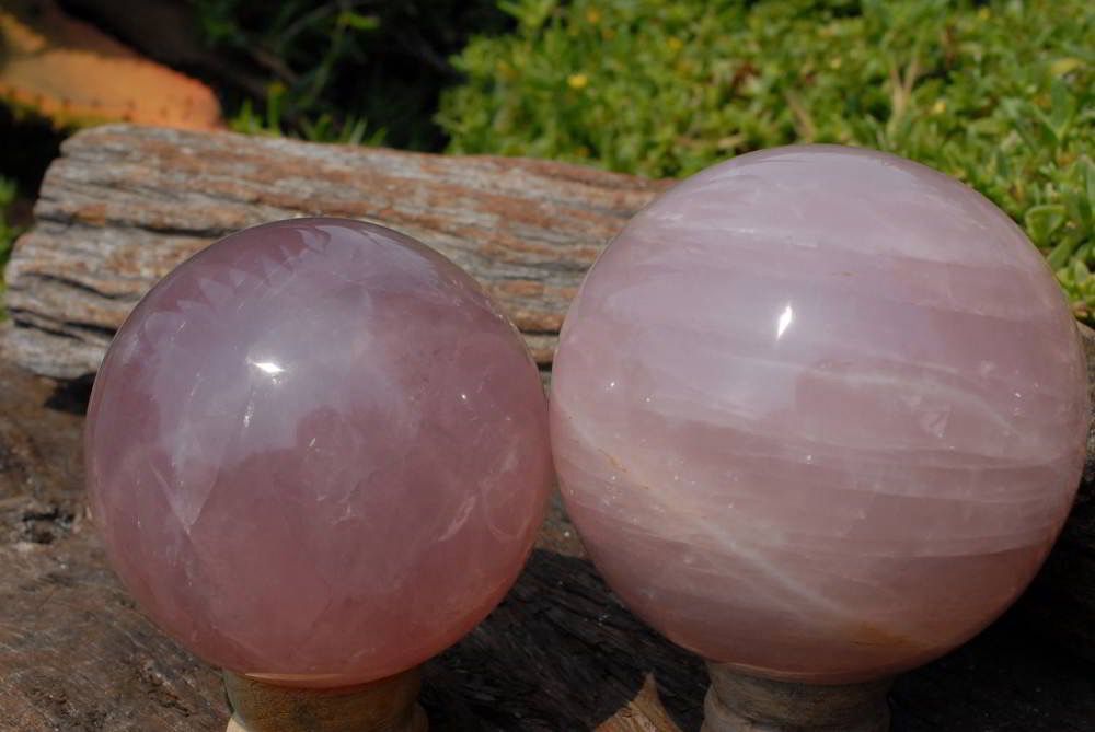 Polished natural Rose quartz A Spheres